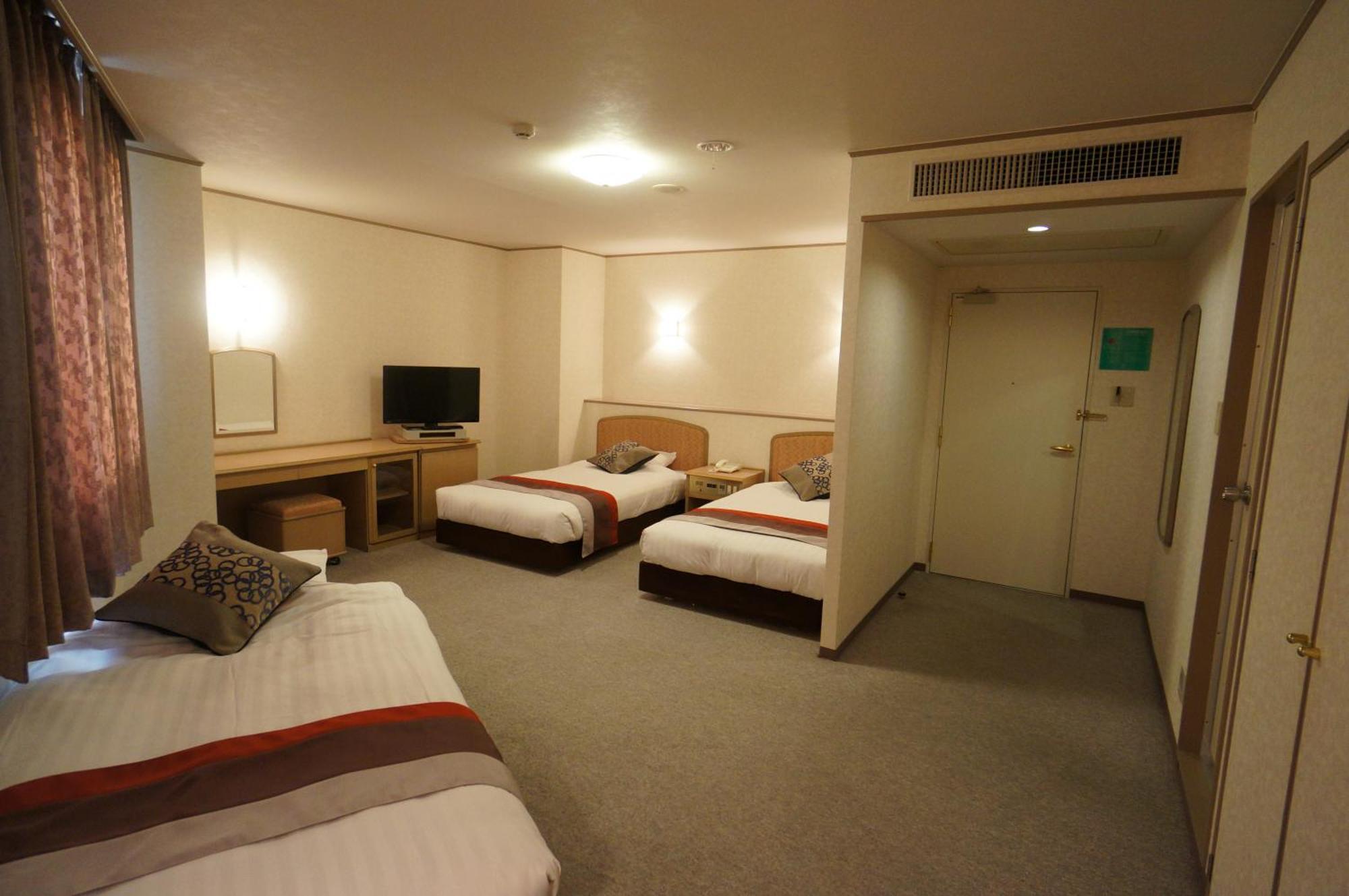 Hotel Areaone Hiroshima Wing Хигашихирошима Екстериор снимка